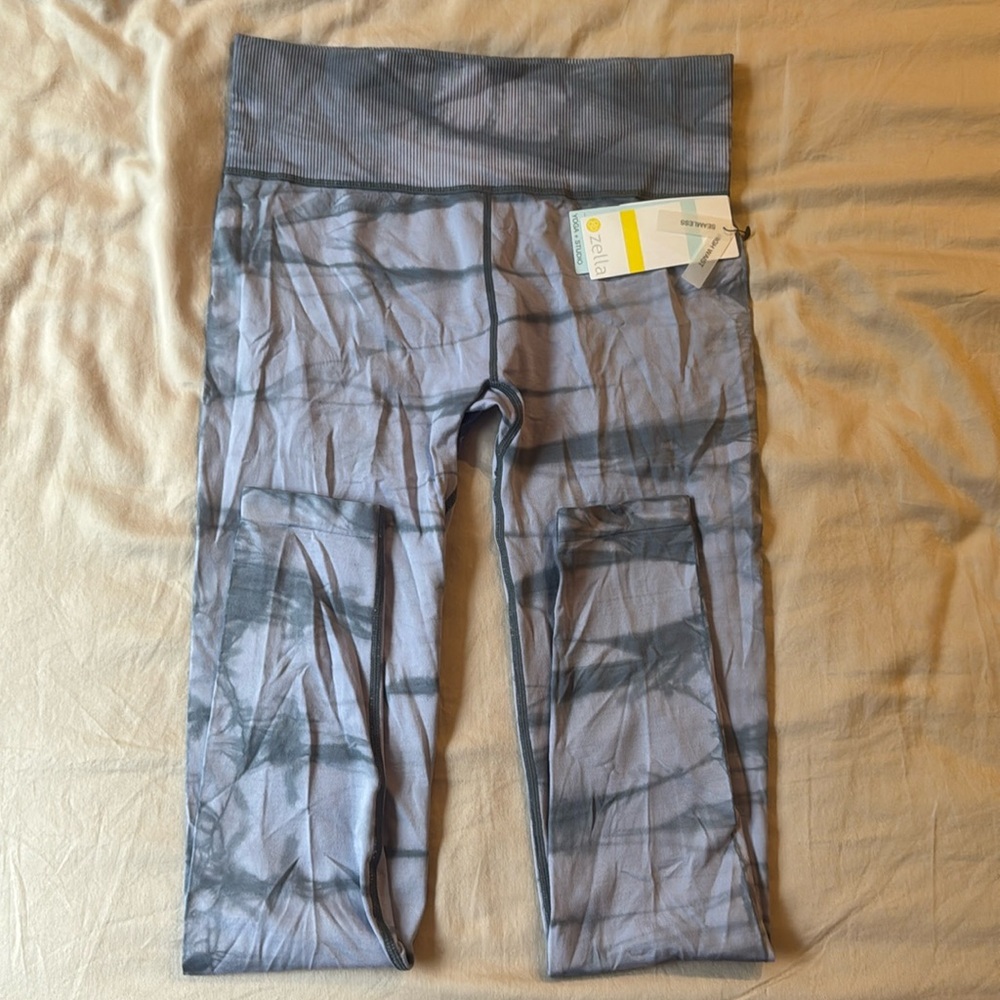 Zella leggings